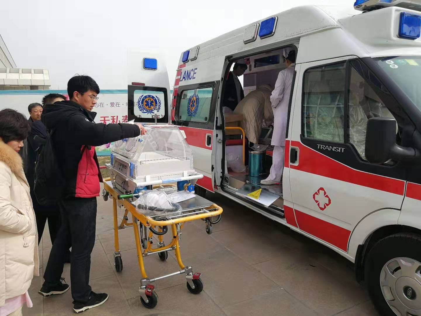 岑巩县救护车转院